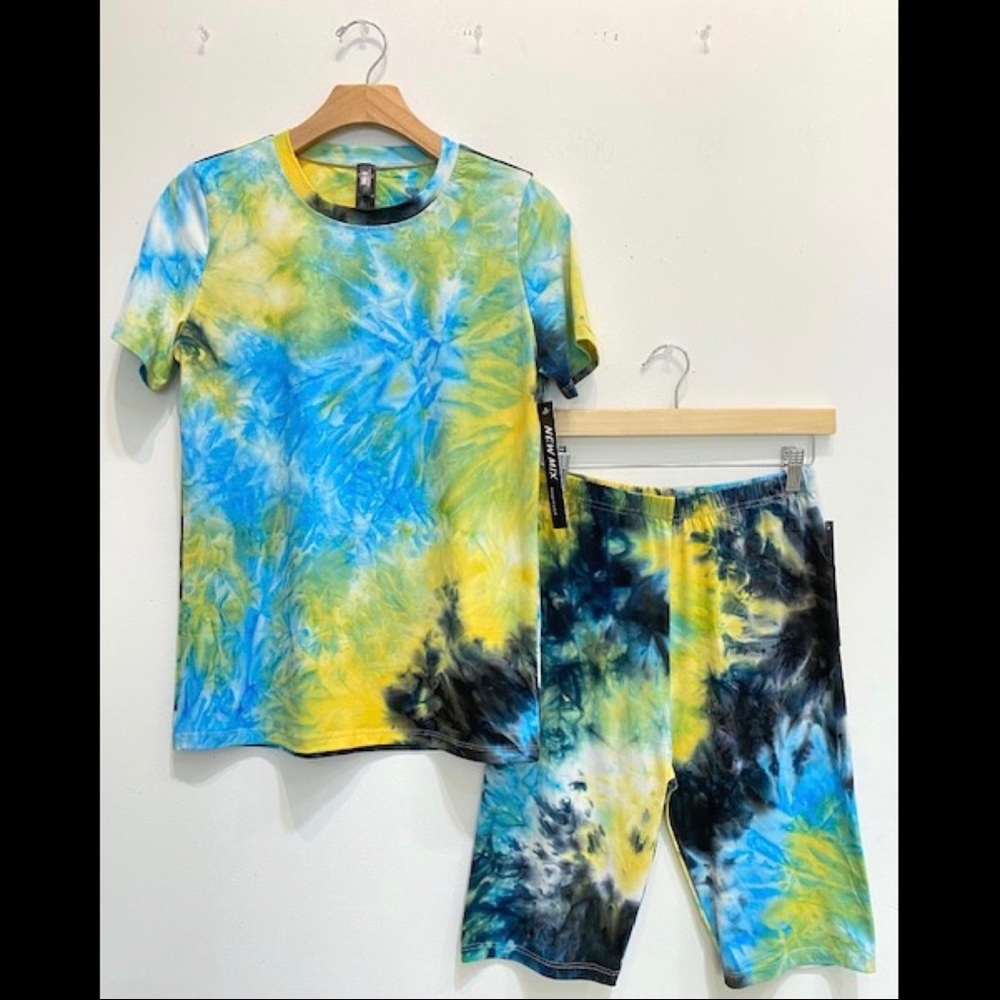 Tie Dye Set (short sleeve top & biker shorts)